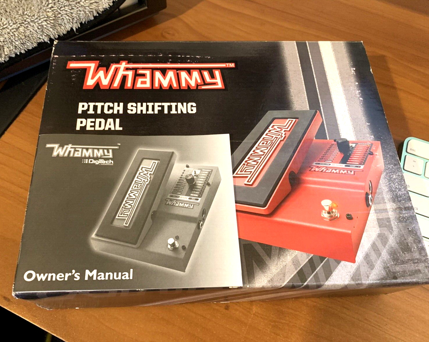Digitech Whammy V-01 Pitch Shifting Pedal Box & Manual Only